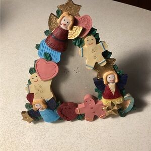 Vintage gingerbread and angel themed esk picturframe, 8” tall bas